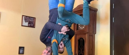 Woonkamer van Huis op de Kop bij Mind Mystery.